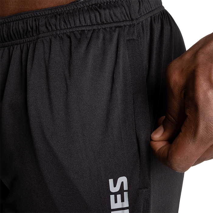 Loose Function Short, Black